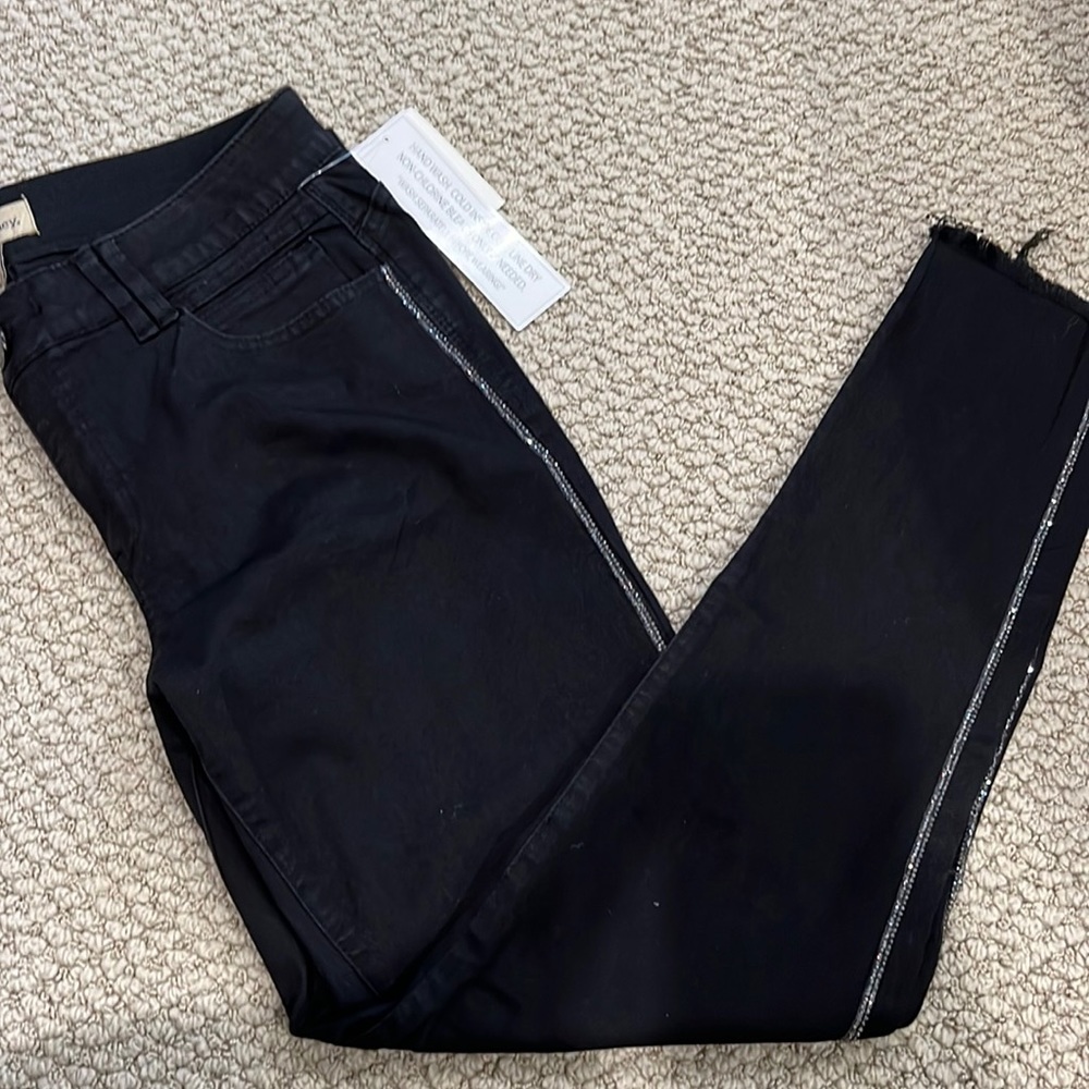 Democracy size 10 cropped black jeans